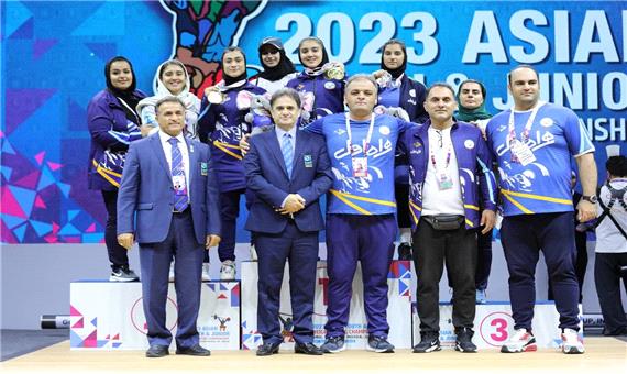 تیم دختران وزنه‌برداری ایران سوم آسیا شد